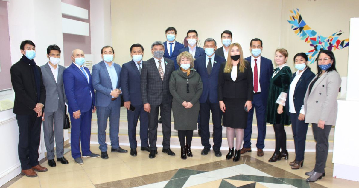 Қолжазбалар және сирек кітаптар ұлттық орталығында «Ұлы Дала мұрасы» атты пресс-тур өтті