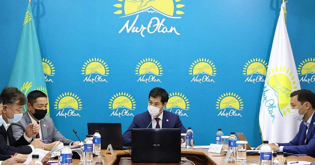 Жол картасының жүзеге асырылуы партияның қатаң бақылауында