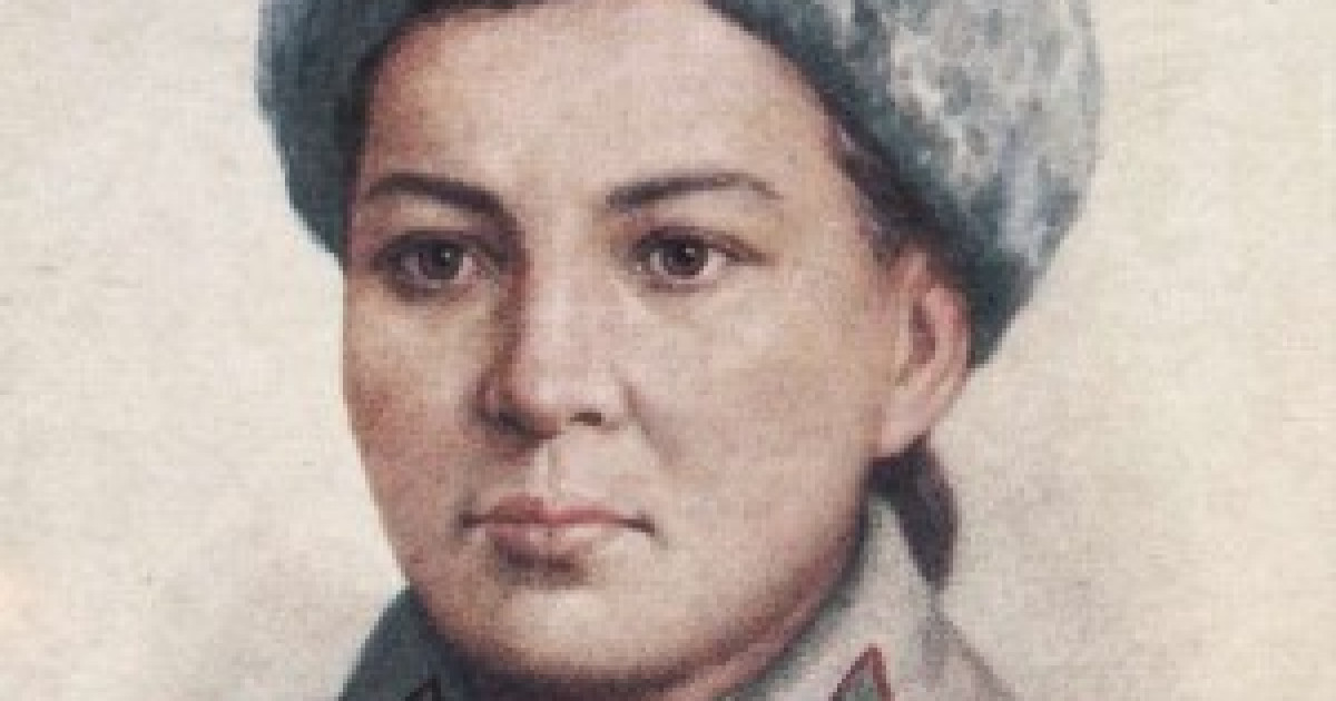 Орал әуежайына Мәншүк Мәметованың есімін беру ұсынылды