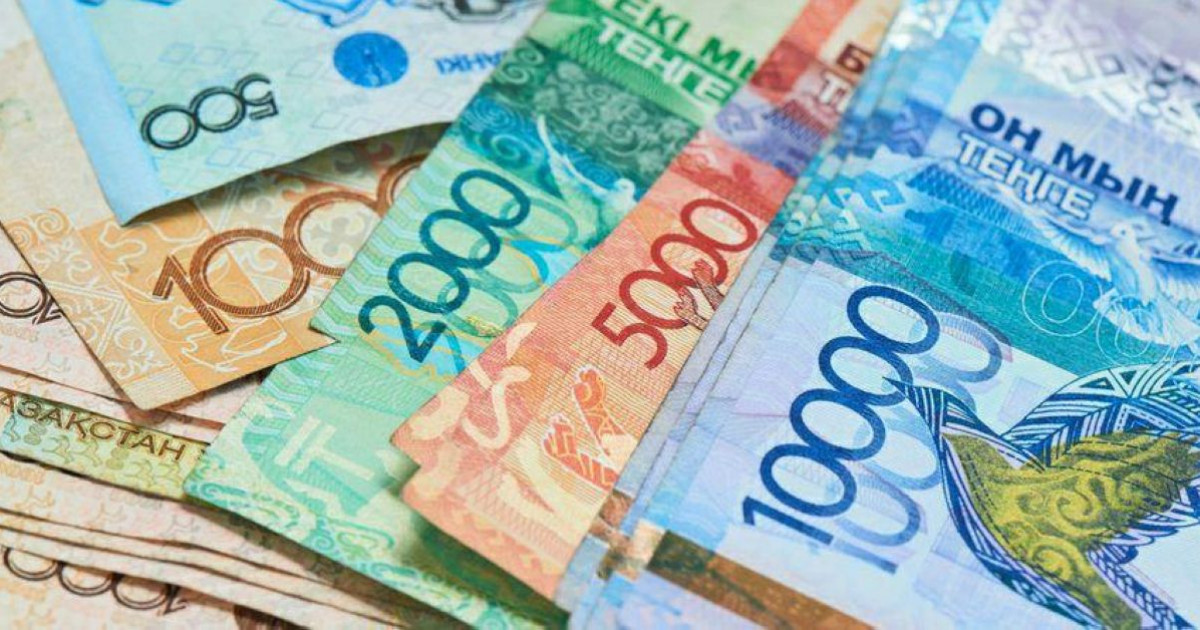 Бұрынғы полицейге 4 миллион теңге айыппұл салынды