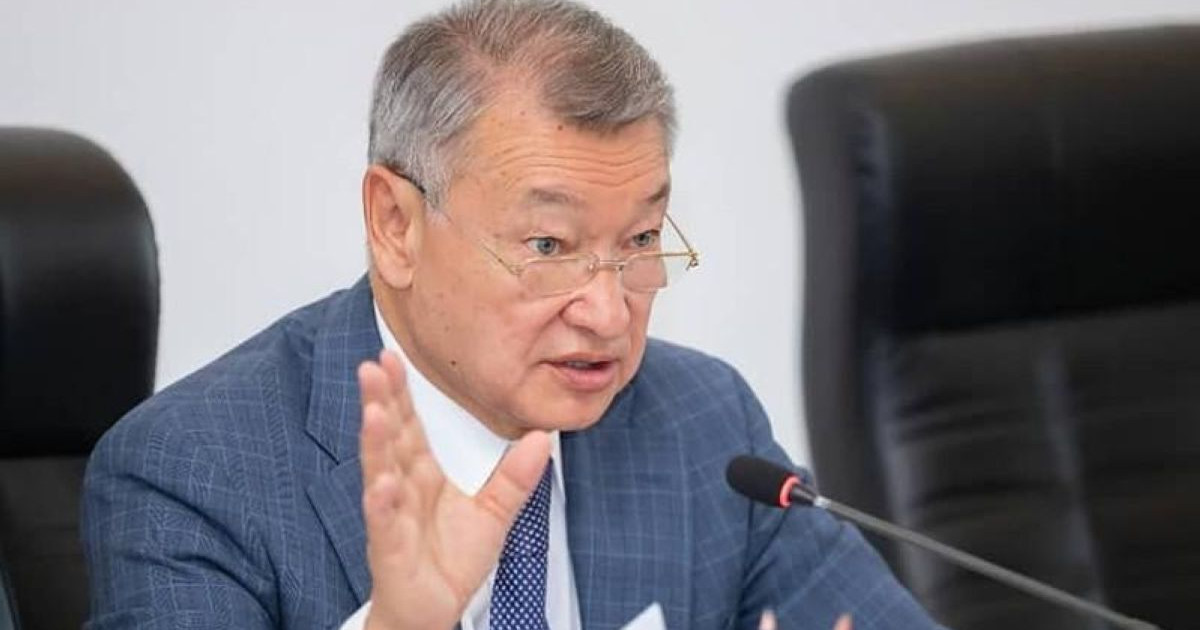 ШҚО әкімі Даниал Ахметов кәсіпкерлерді сотқа берді