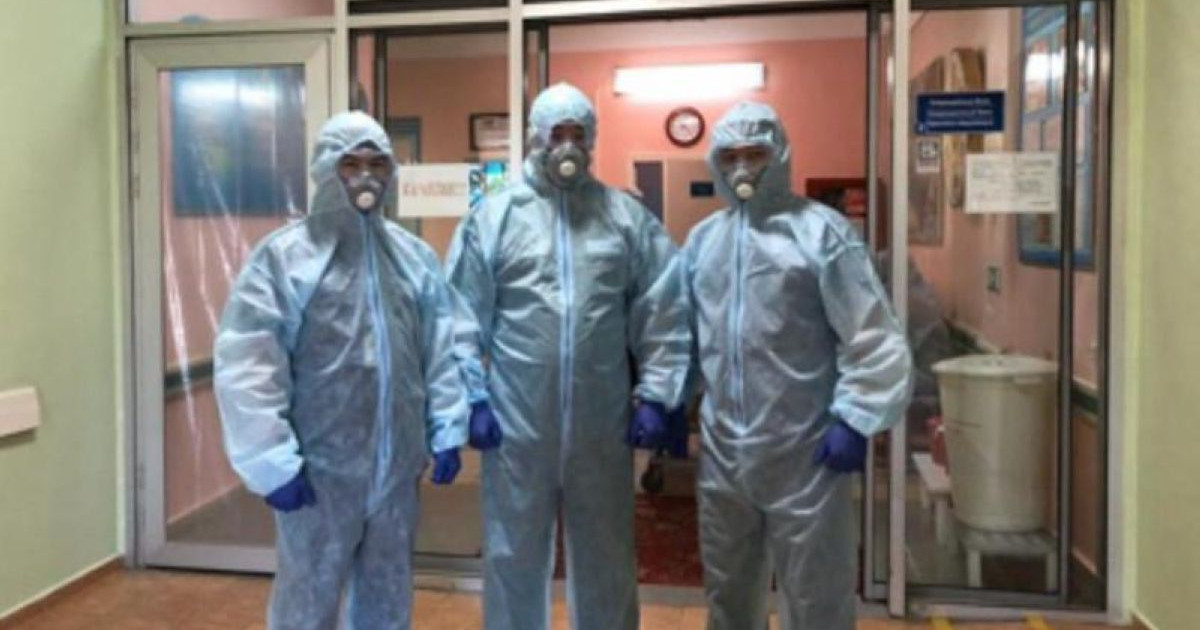 Алматыда дәрігерлер 42 жастағы әйелдің ішінен 7,5 келі құрт алып шыққан