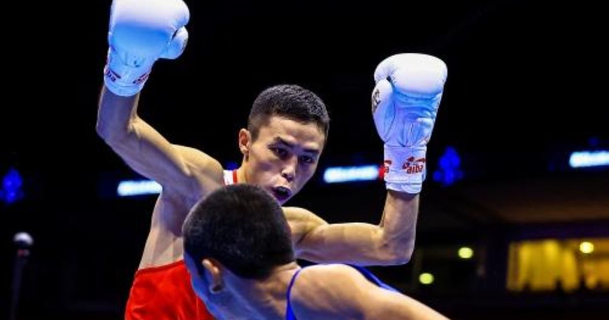Сәкен Бибосынов бокстан әлем чемпионы атанды