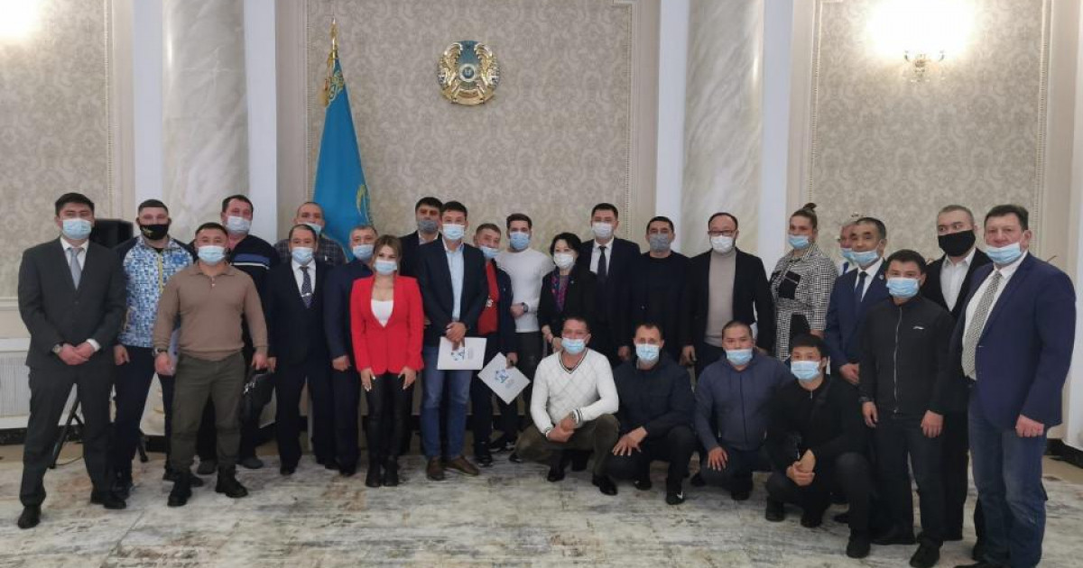 Альберт Линдердің өлімінен кейінгі ауыс-түйіс: Құрамаға жаңа бас бапкер тағайындалды