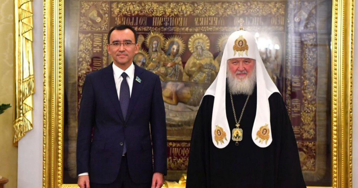 Мәулен Әшімбаев Патриарх Кириллмен кездесті