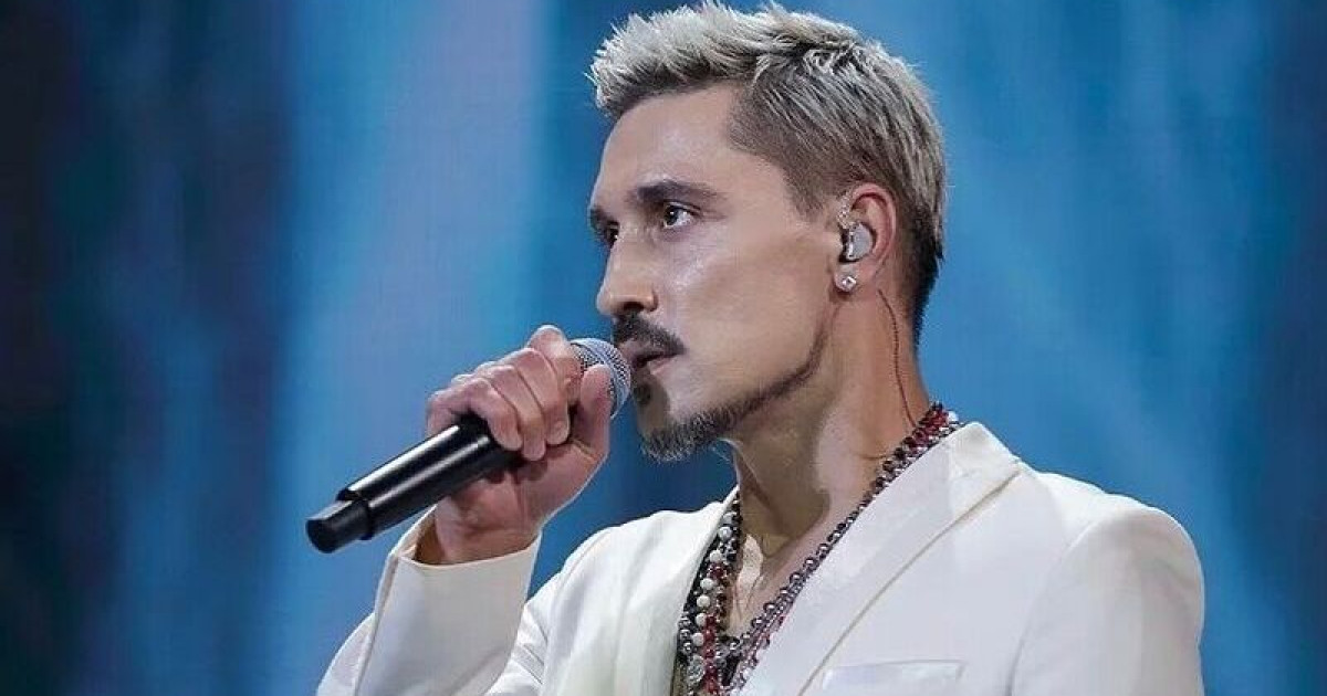 "Ондай-ондай болып тұрады". Ресейлік әнші Қазақстанда тойда мас күйінде ән айтқанын мойындады