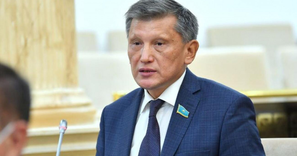 «Сырттан тон пішу дұрыс емес» – Нұртөре Жүсіп