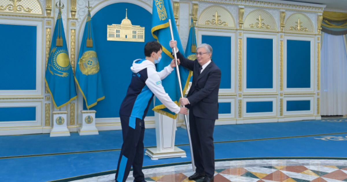 «Туыстарыңыздың ғана емес, миллиондаған қазақстандық жанкүйердің үмітін ақтау керек» – Президент