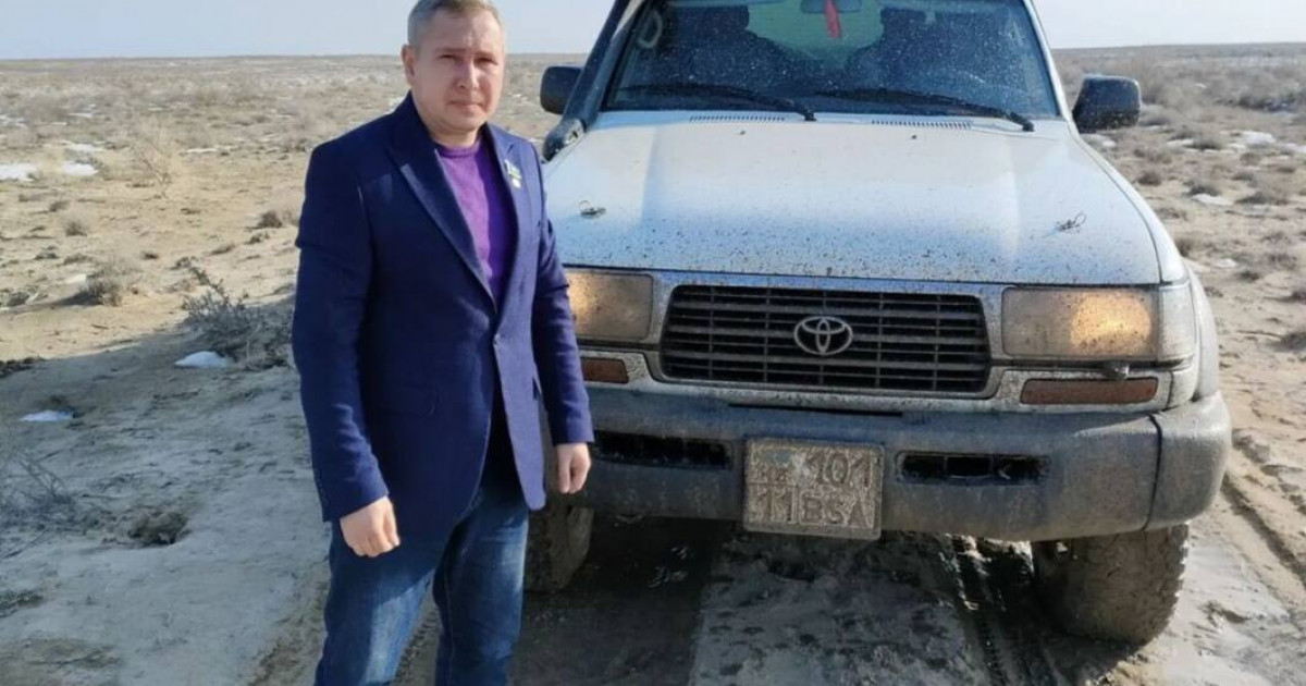 Жол азабын тартқан мәжілісмен «қыр астындағы» ауылға 8 сағатта жеткен