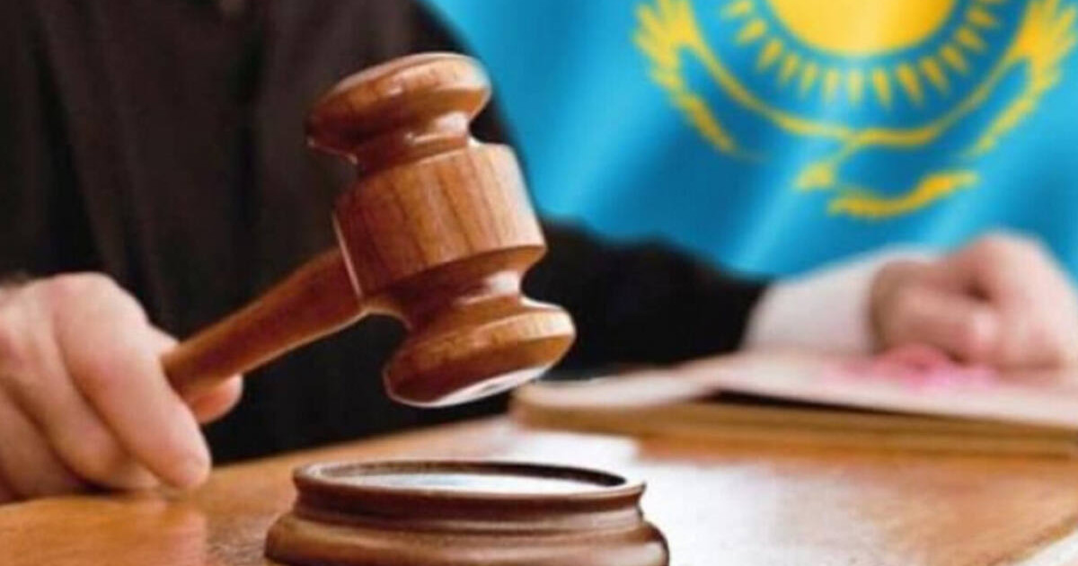 Мас халде көлік жүргізген сот қызметкері 15 тәулікке қамауға алынды