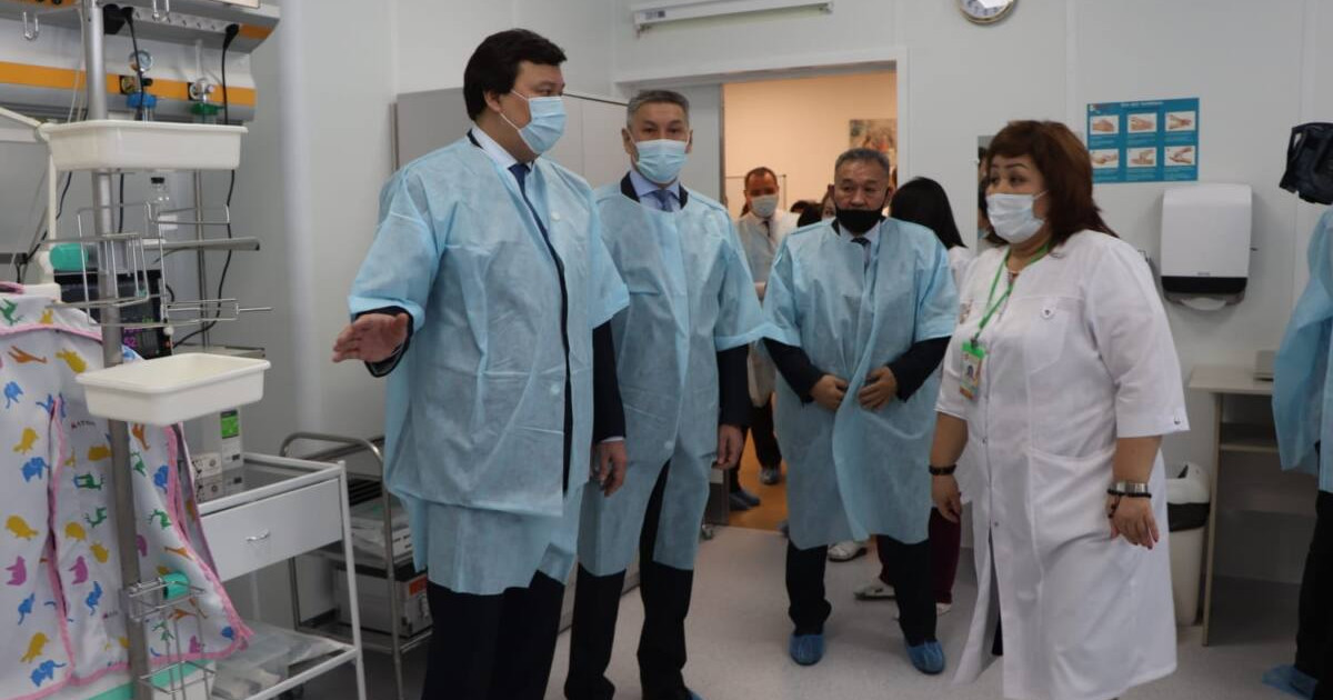 Мәжіліс депутаттары Ақтөбе облысының дәрігерлерімен кездесті