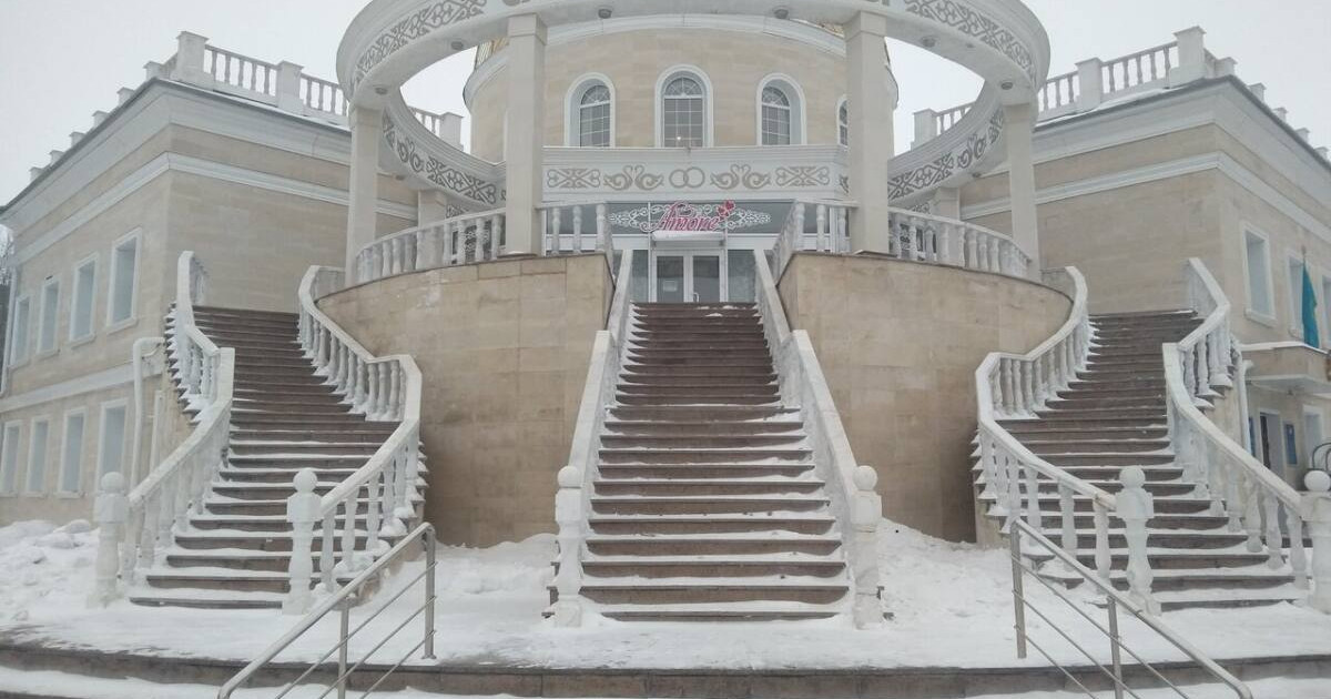 Қостанайлық журналист Неке сарайын мешітке айналдыруды ұсынды