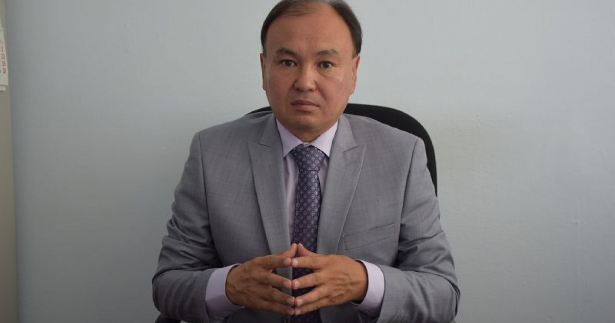 «Депутаттардың көпшілігі қазақ тілін еркін меңгерген» – Ерлан Саиров