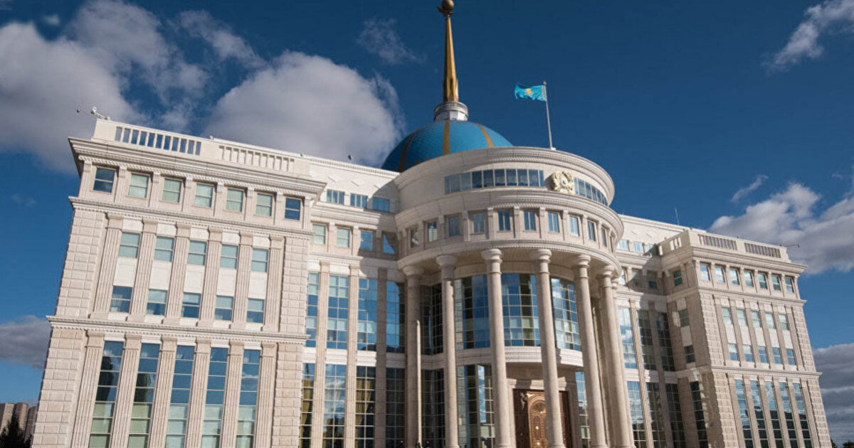 томпақ қыздардың жалаңаш писькилері