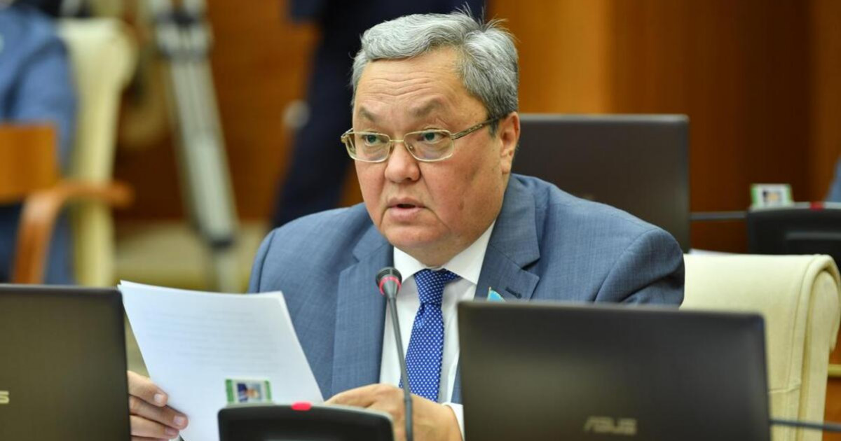 Мұхтар Ерман Мәжілістен кетті