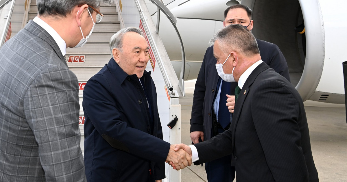 Нұрсұлтан Назарбаев мінген ұшақ Анталияға қонды