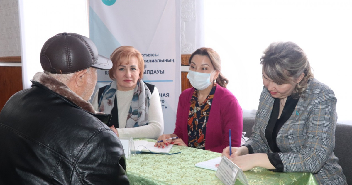 ШҚО-да AMANAT партиясының өкілдері ауыл тұрғындарының мәселелерін тыңдады