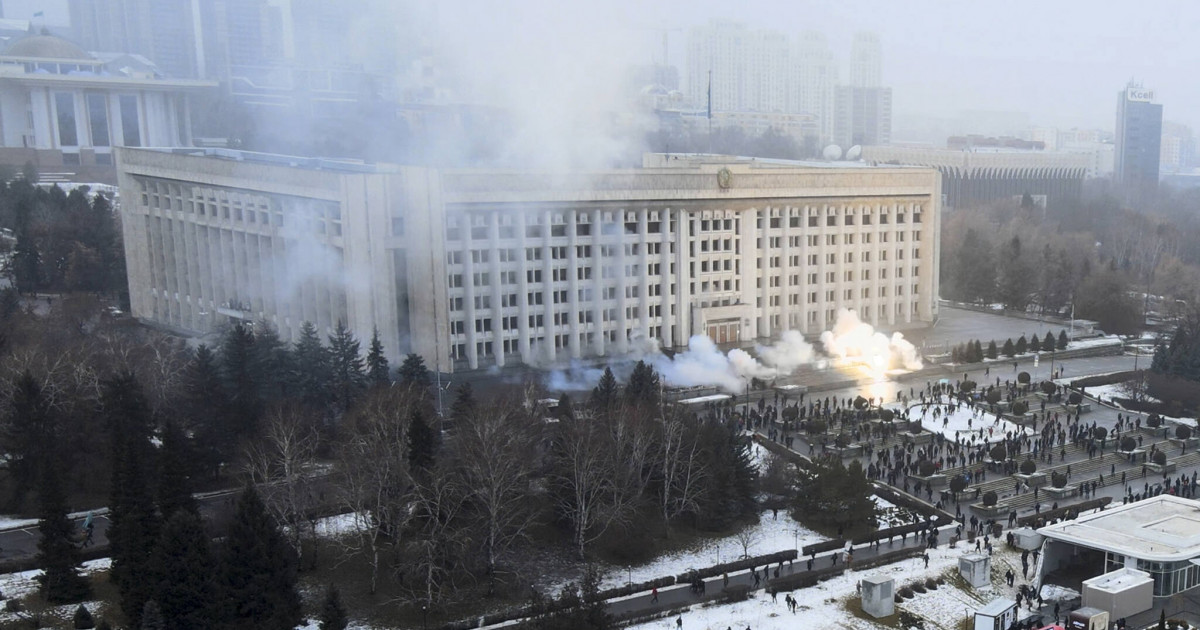 «Еліміздің 8 өңірінде 42 мемлекеттік орган ғимаратына залал келді» – Роман Скляр