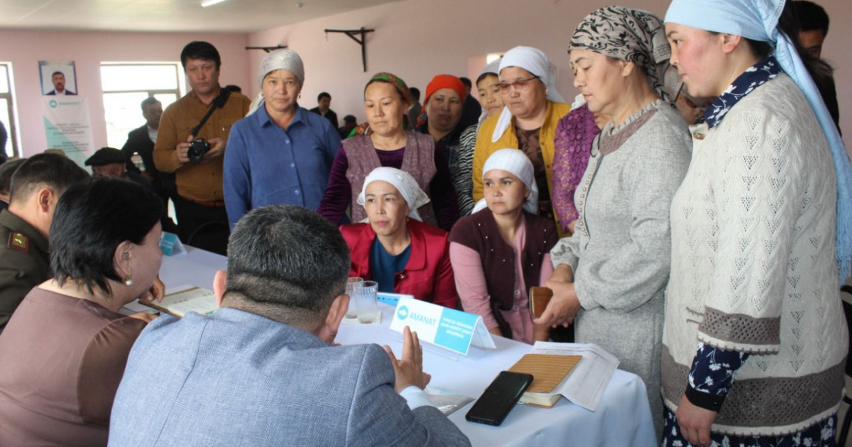 AMANAT партиясының мобильді қоғамдық қабылдаулары Түркістан және Солтүстік Қазақстан облыстарына барды
