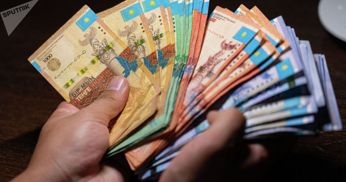 Педагог 850 мың теңгесінен қалай айырылып қалғанын айтты