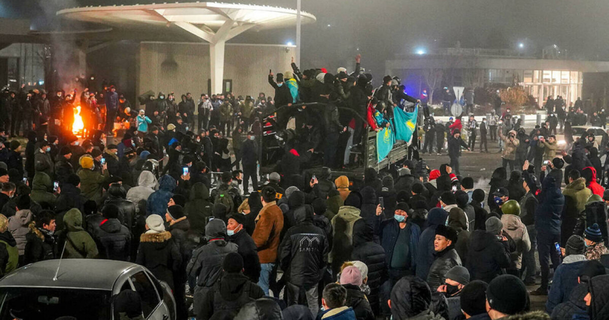 Тоқаев қаңтар оқиғасын тергеу жұмыстарымен танысты