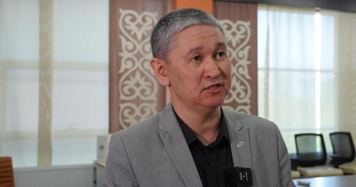 «Саяси реформаның ең бастысы – Конституцияға өзгеріс енгізу» – заңгер