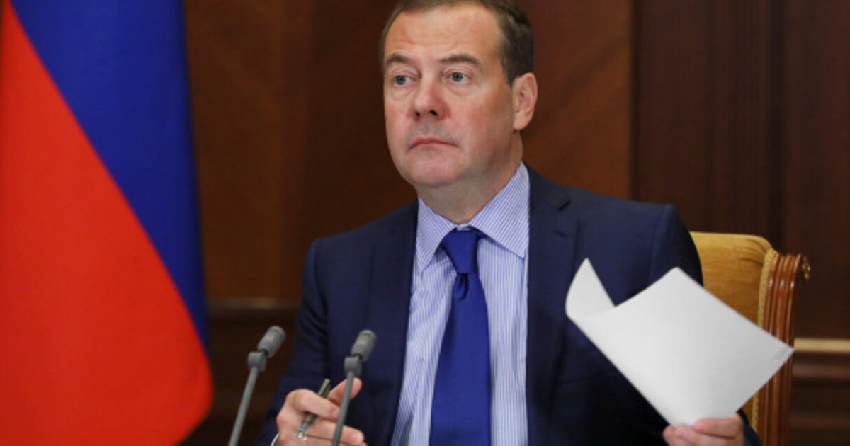 «Ресей дефолты Еуропа дефолтына айналуы мүмкін»: Медведев мәлімдеме жасады