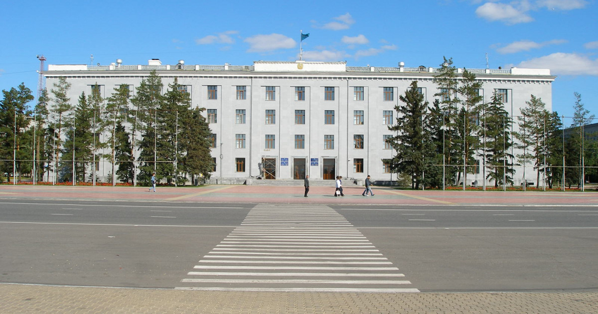 Павлодар облыстық Спорт басқармасының басшылығы сын садағына ілікті