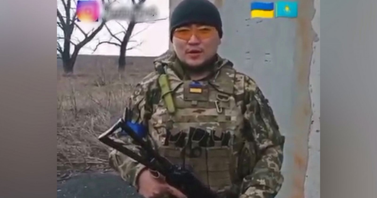 «Бұл жақта фашистер жоқ»: Украинада жүрген қазақ жігіті үндеу жолдады (ВИДЕО)
