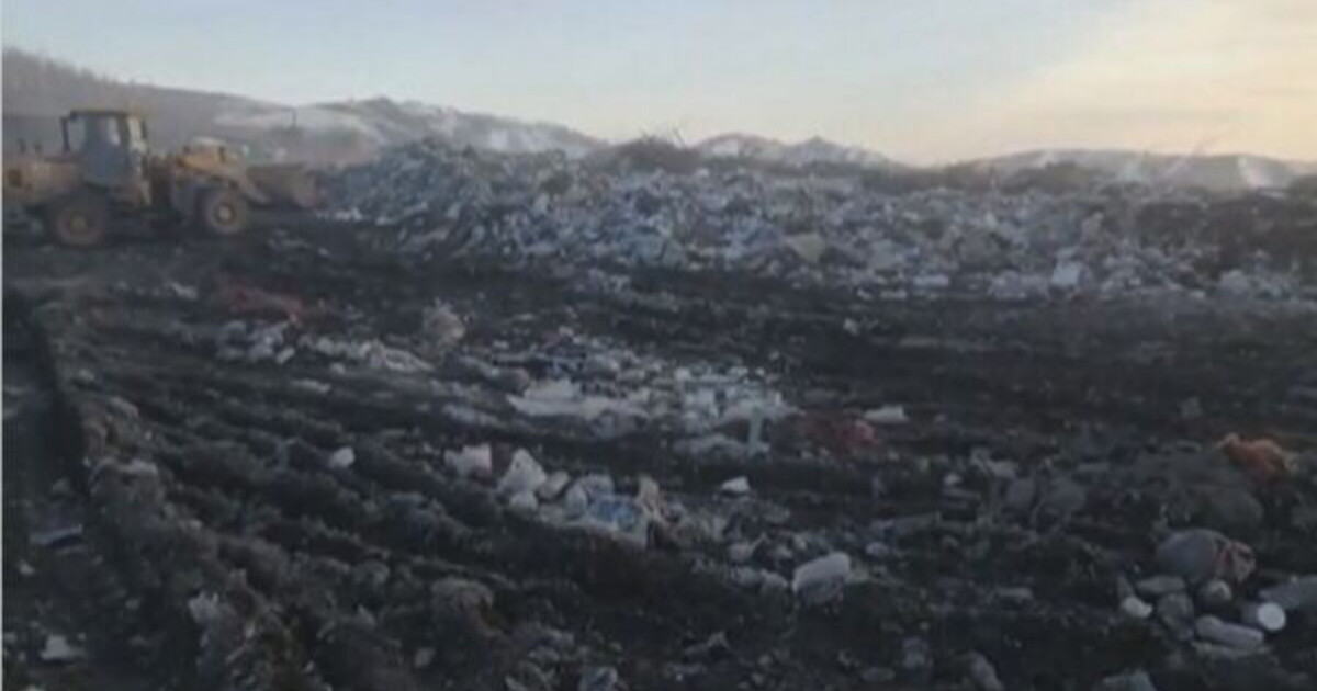 Алтай қаласында қоқыс полигонының өртеніп жатқанына 6 күн болды