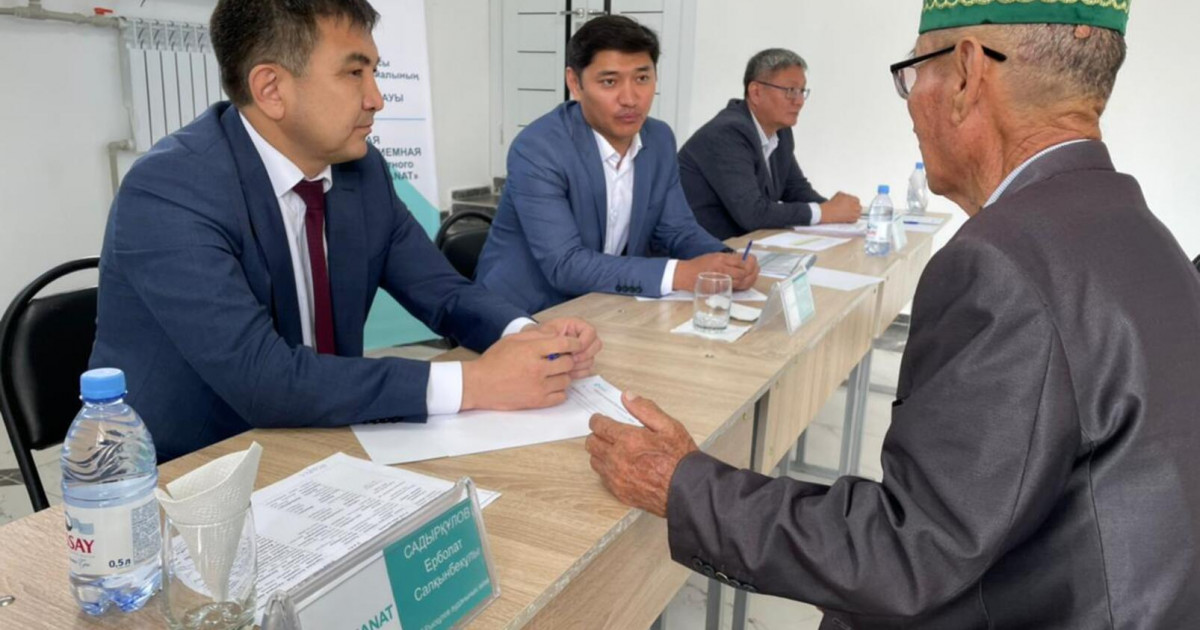 «AMANAT» партиясының мобильді қоғамдық қабылдаулары аймақтарды аралауда
