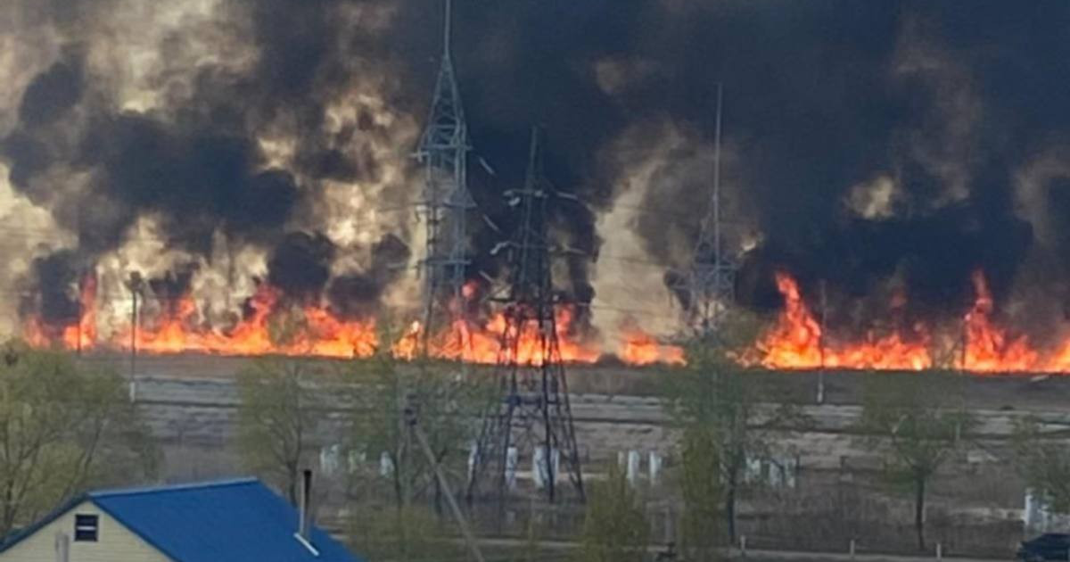 Петропавлда қамыс өртеніп, адамдар баспанасынан айырылды