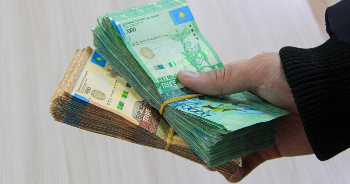 Мәдениет саласындағы басшы пара алды деген күдікке ілінді