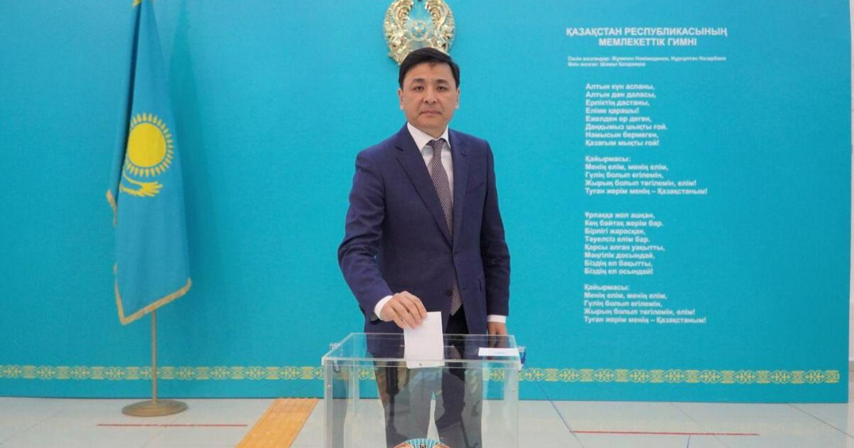 Елорда әкімі Алтай Көлгінов референдумда дауыс берді