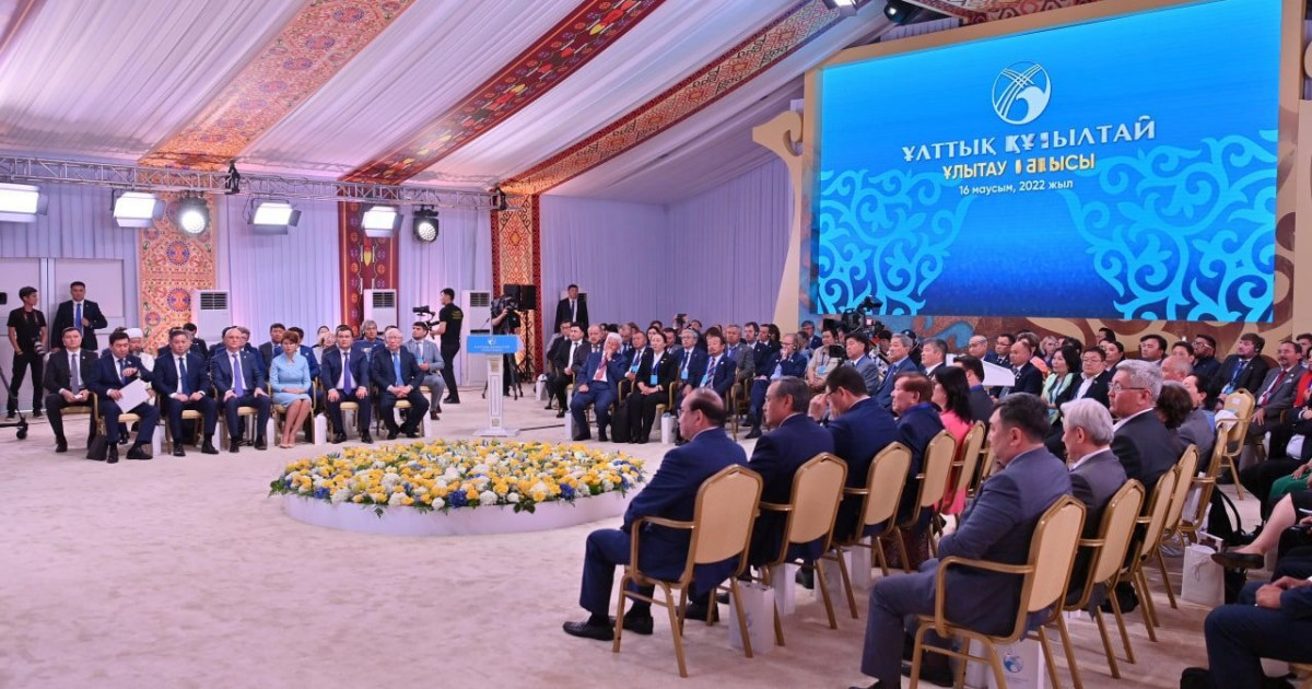 Республика күніне ұлттық мереке мәртебесін қайтаруды ұсынамын – Тоқаев
