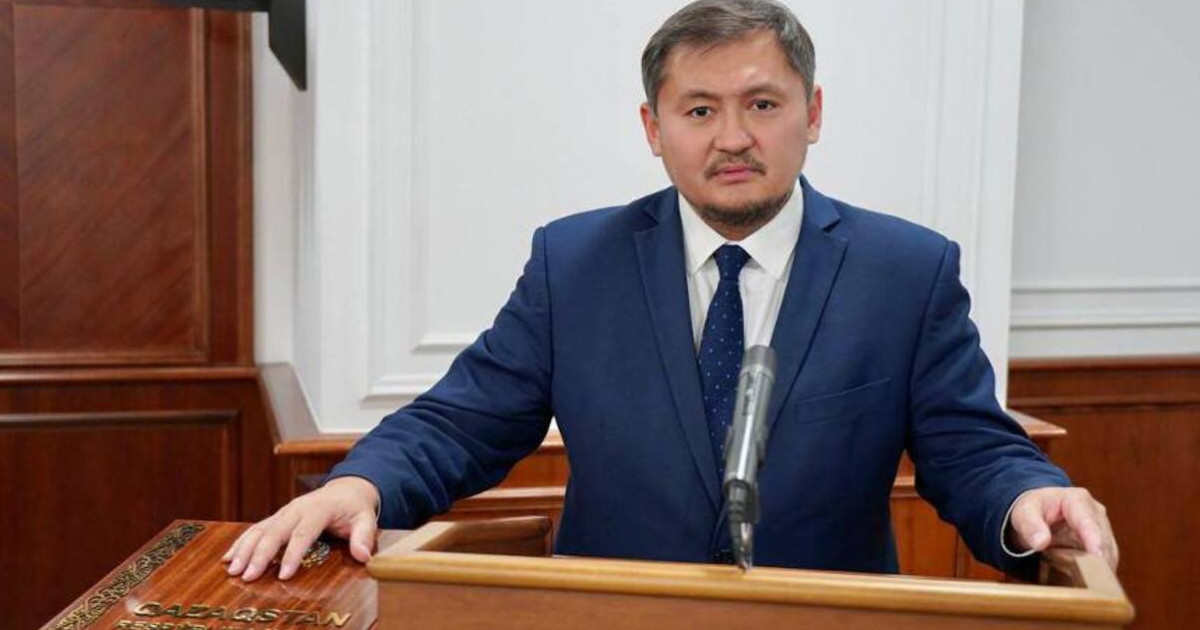 Саясат Нұрбек салтанатты түрде ант берді