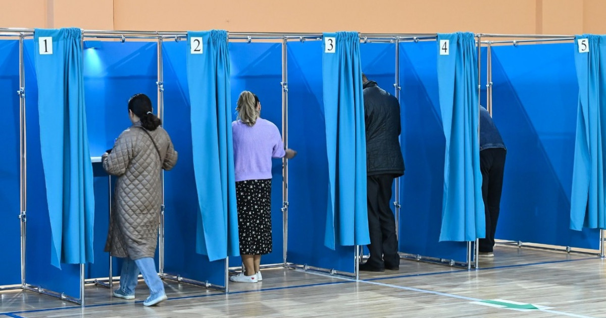 Теміржолшылар референдумға белсенді қатысып жатыр