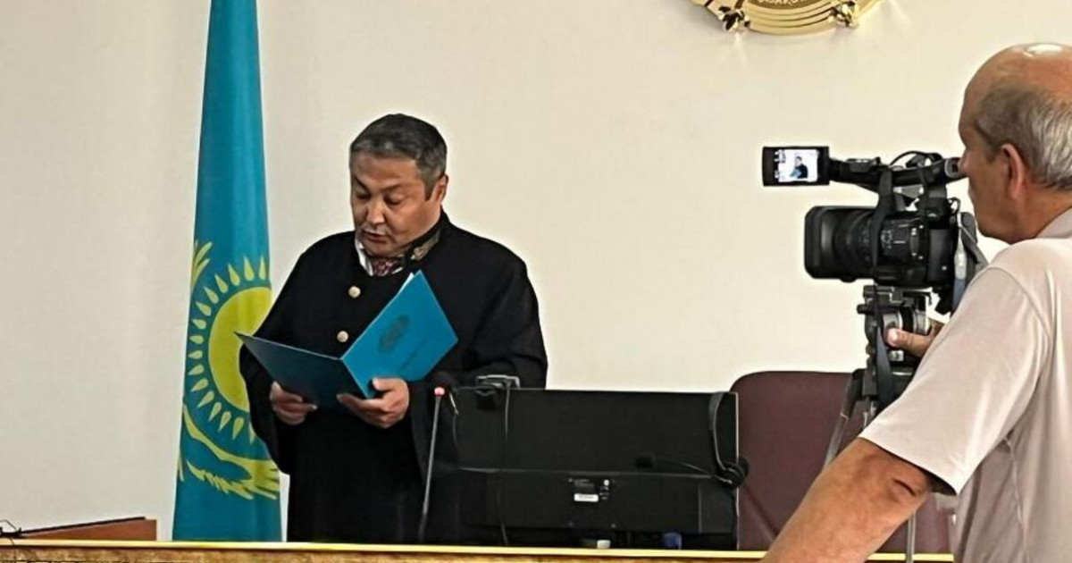 Анасын өлтірген оқушы мен оның сүйіктісіне қатысты сот үкімі шықты
