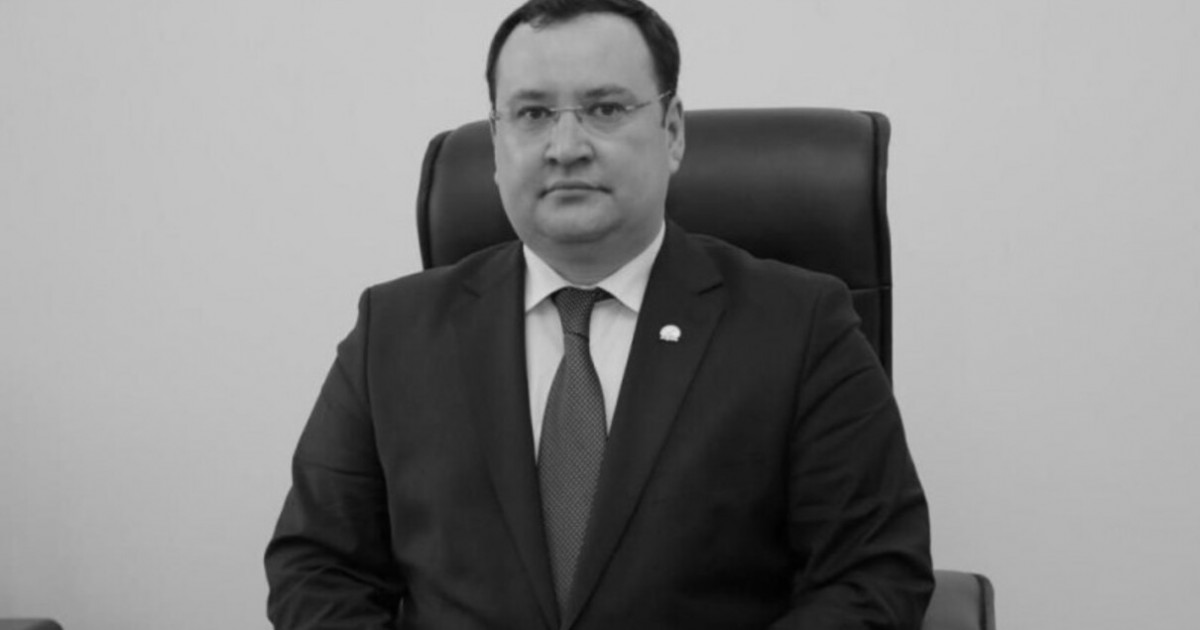 Суға батып кеткен Махамбет ауданы әкімінің денесі табылмай жатыр