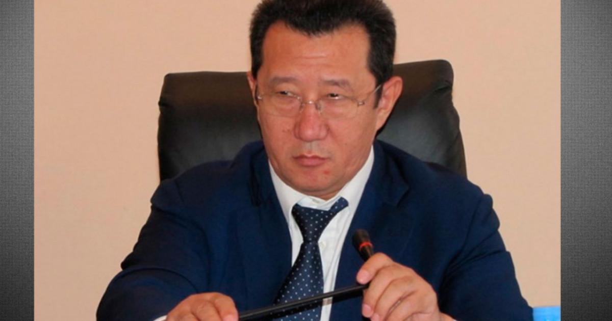 "Керек едің сен маған": прокурордың тұрғынға ұрысқан видеосы тарады