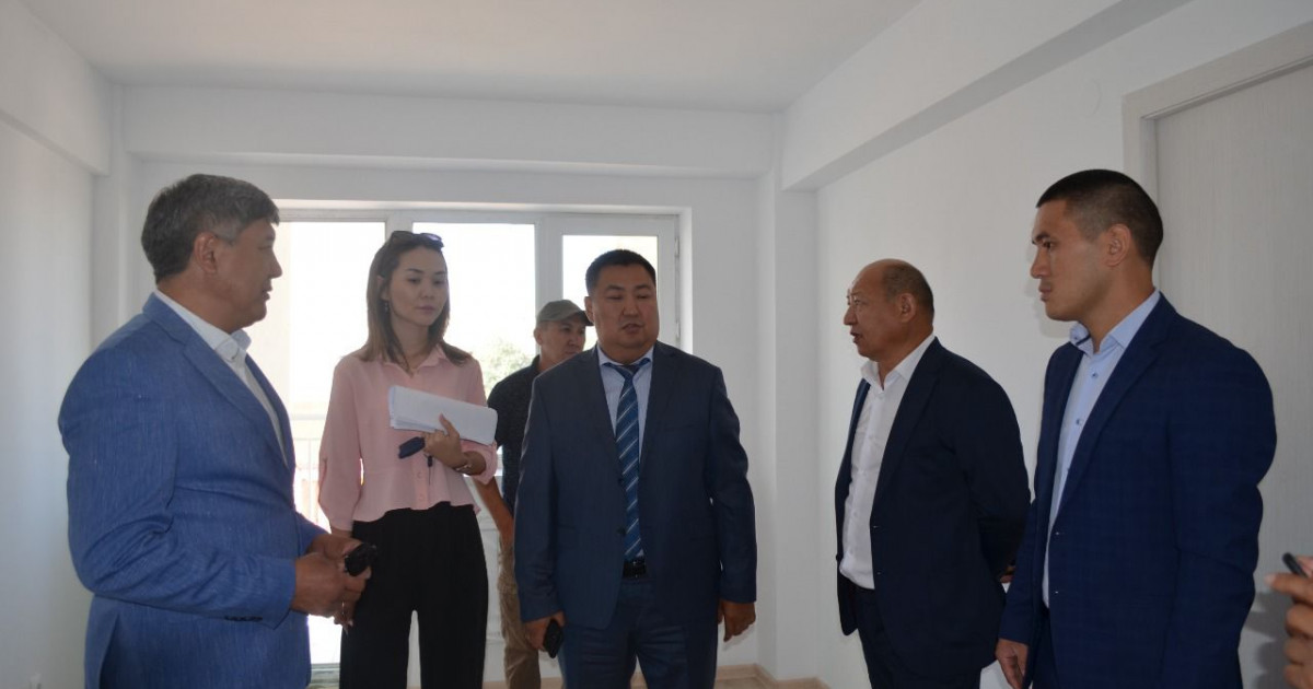 Мәжіліс депутаттары өңірлердегі сайлаушылармен кездесті