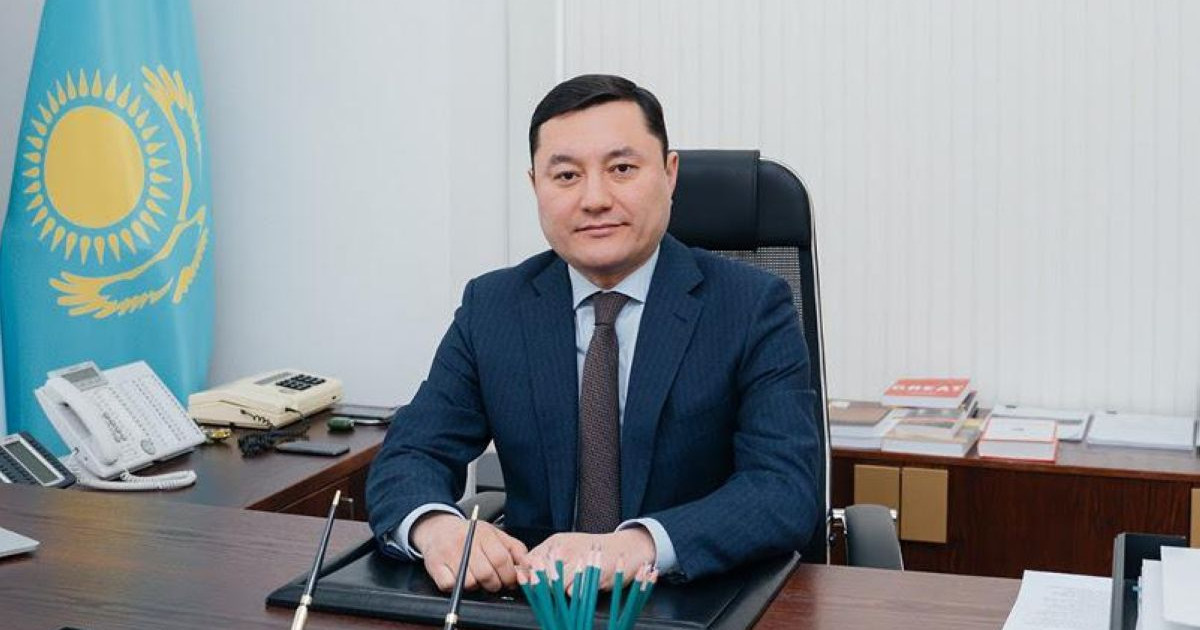 Әділбек Сәрсембаев қызметінен босатылды