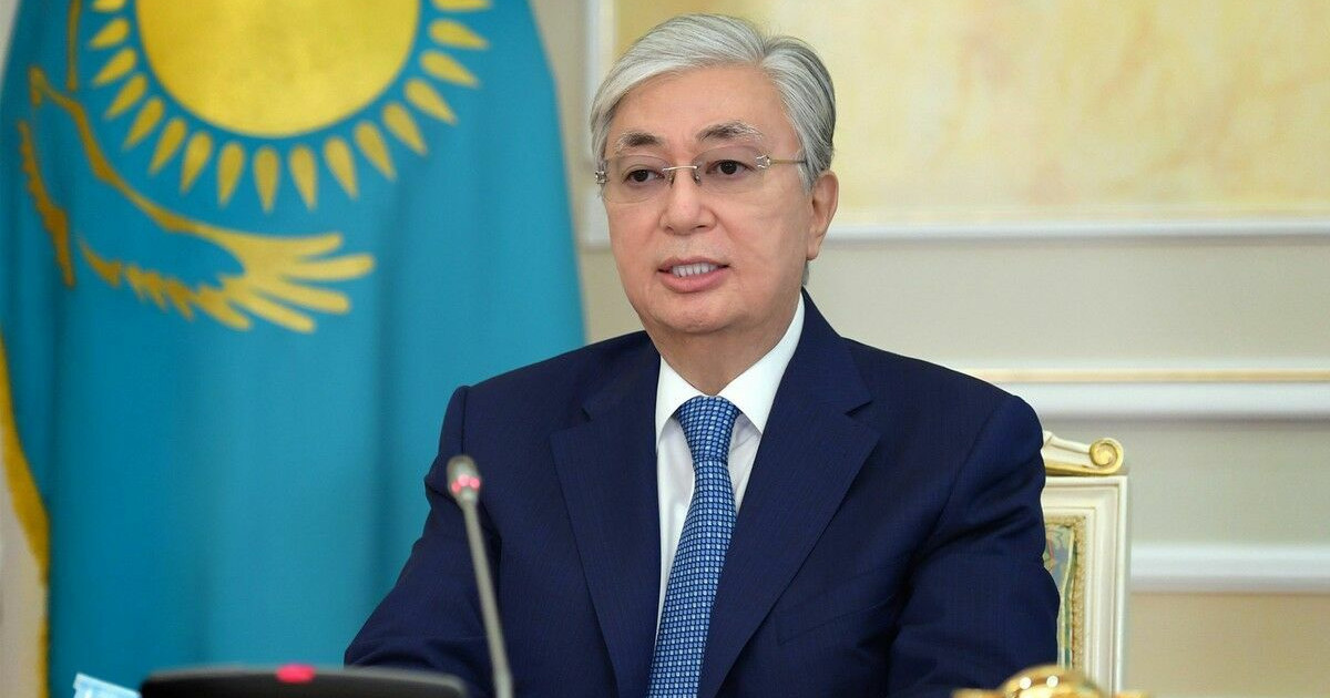 Қасым-Жомарт Тоқаев қазақстандықтарды Конституция күнімен құттықтады