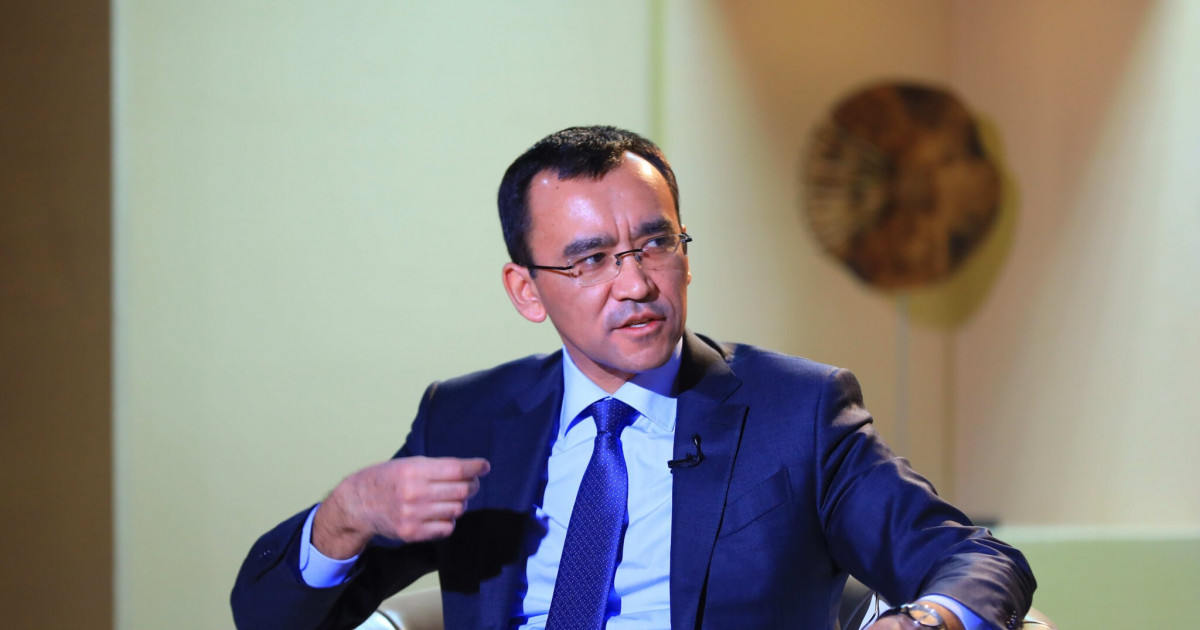 Мәулен Әшімбаев Геннадий Головкиннің өнеріне баға берді