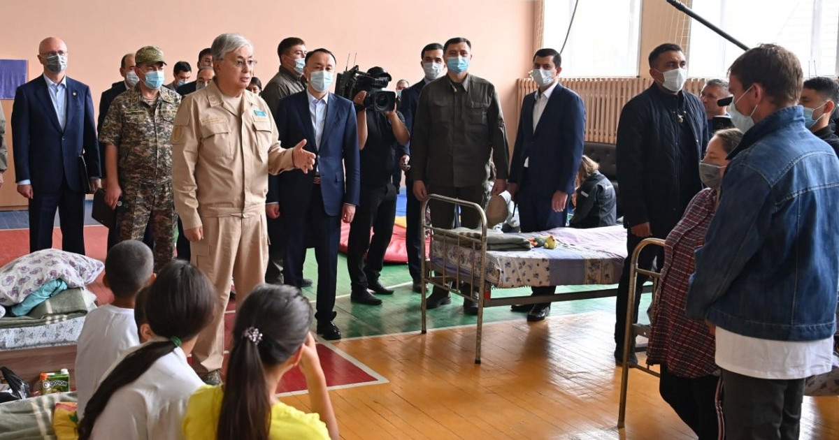 Президент орман өртінен зардап шеккендермен кездесті