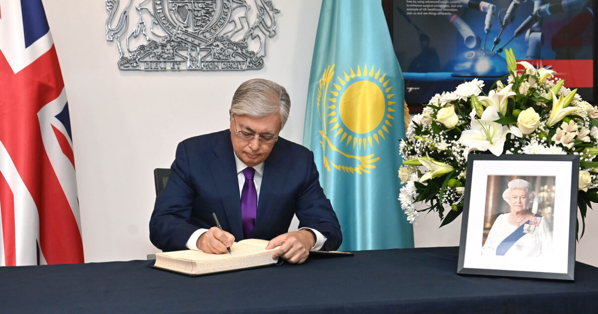 Мемлекет басшысы Қазақстандағы Ұлыбритания елшілігіне барды