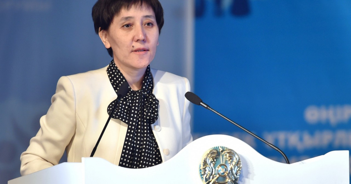 Дүйсенова еліміздің зейнеткерлерін Қарттар күнімен құттықтады
