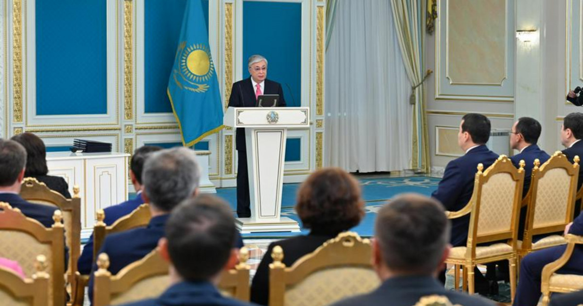 Мемлекет басшысы 6 заңға жария түрде қол қойды