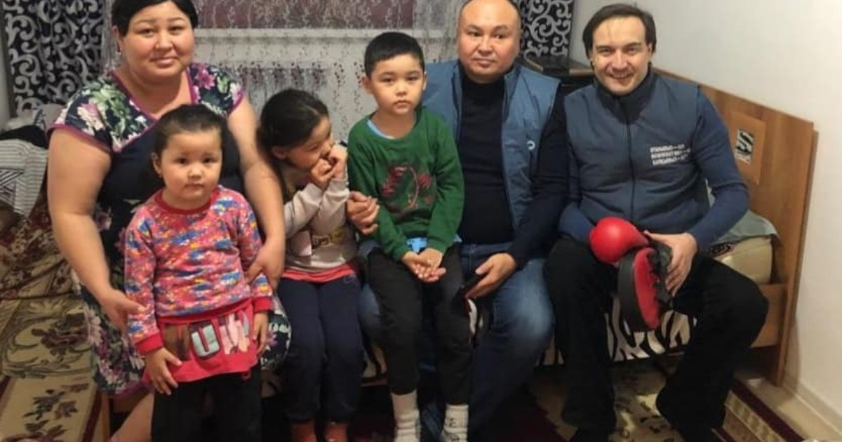 «AMANAT» партиясы Екібастұзға гуманитарлық көмек жіберді – Ерлан Саиров