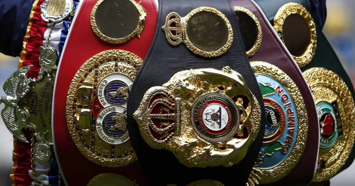 Қазақстандық боксшылар WBC рейтингінде ТОП-бестікке кірді